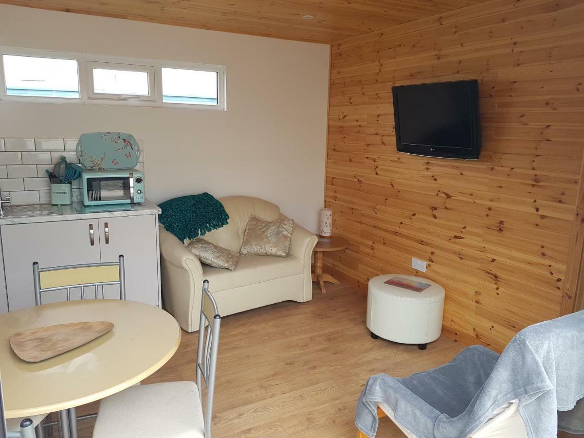 לנטוויט מייג'ור Acorn Camping And Caravan Park מראה חיצוני תמונה